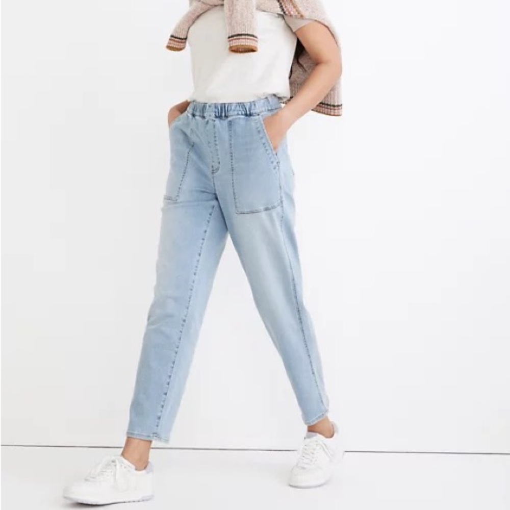 Madewell Blue Pull-On Relaxed Jeans in Bellview Wash